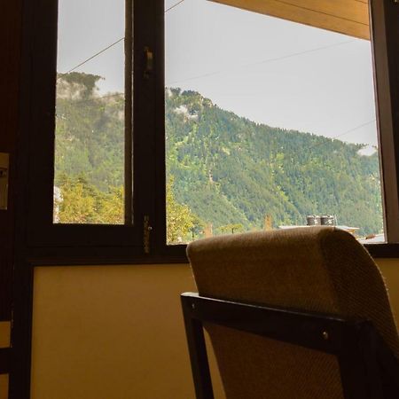 Hill House Manali -A Home In Mountains Buitenkant foto